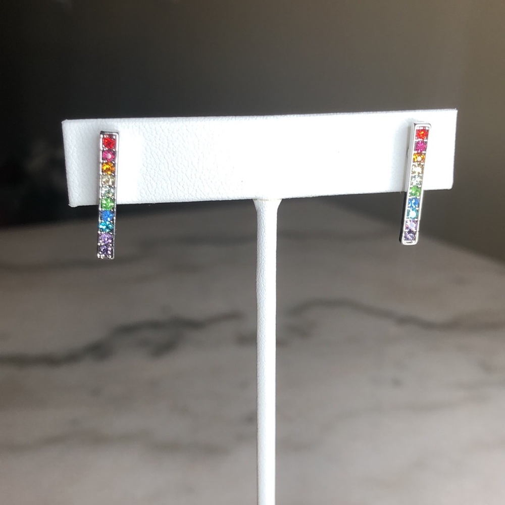 Rainbow Rhinestone bar earring's - Picture 1 of 10